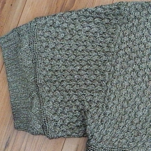 Rampage Dolman sleeve textured stitch crop sweater Size L - Picture 5 of 5